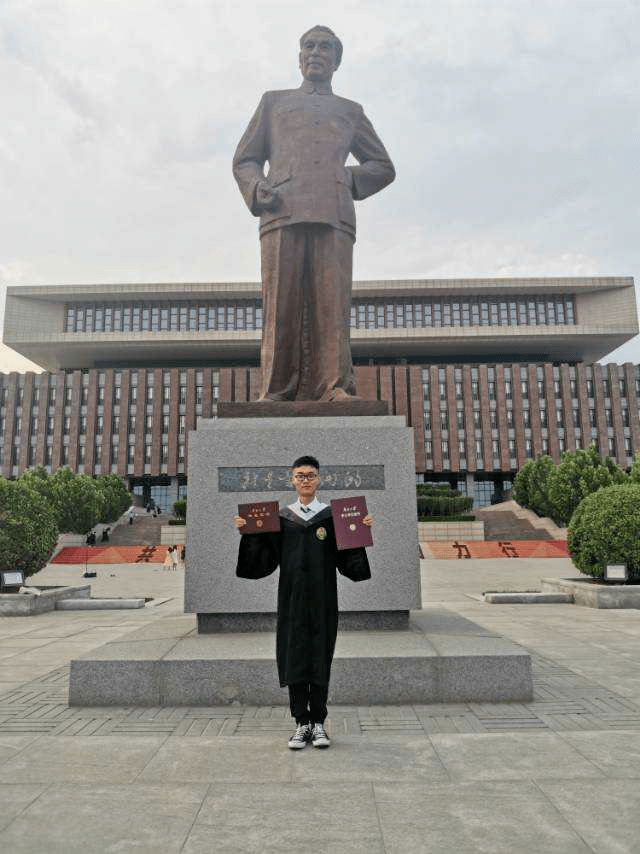 IM体育电光榜样 新生用心听2020届优秀毕业生想对你说…（一）(图2)